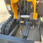 HY12 minikotró - Image 11